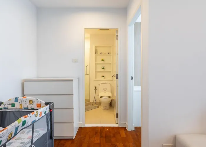 公寓 Bts Phromphong Sukhumvit 24 Family 2 Bedroom 2 Bathroom *