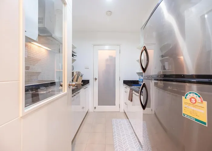 Bts Phromphong Sukhumvit 24 Family 2 Bedroom 2 Bathroom 曼谷